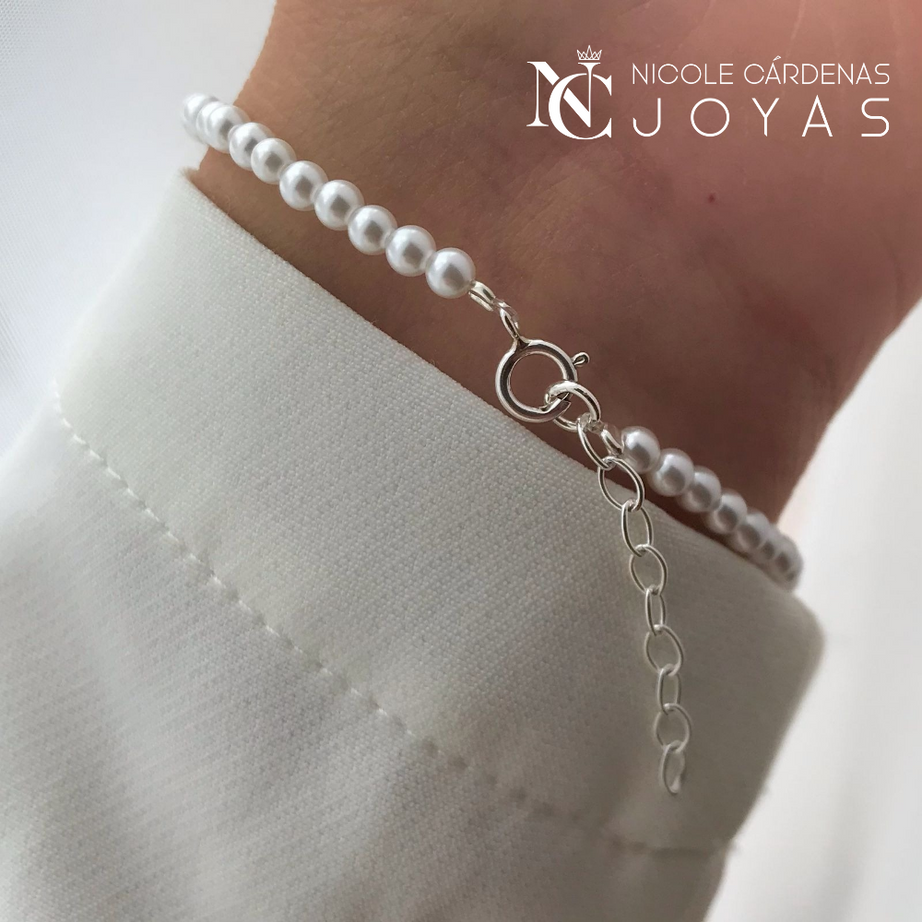 PULSERA PERLAS Y FLOR MARGARITA