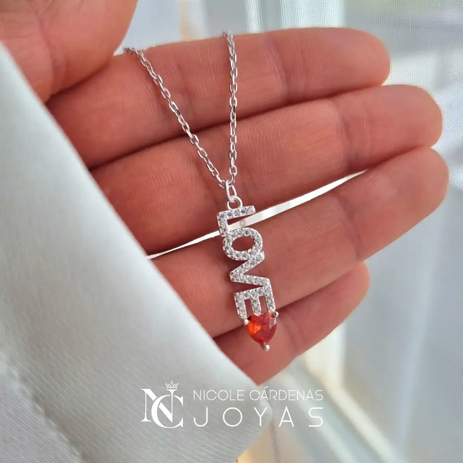 COLLAR LOVE CIRCÓN CORAZÓN RUBÍ