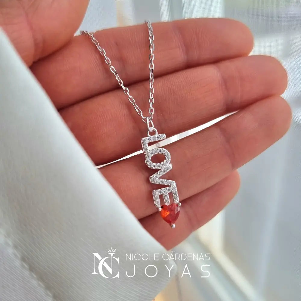 COLLAR LOVE CIRCÓN CORAZÓN RUBÍ