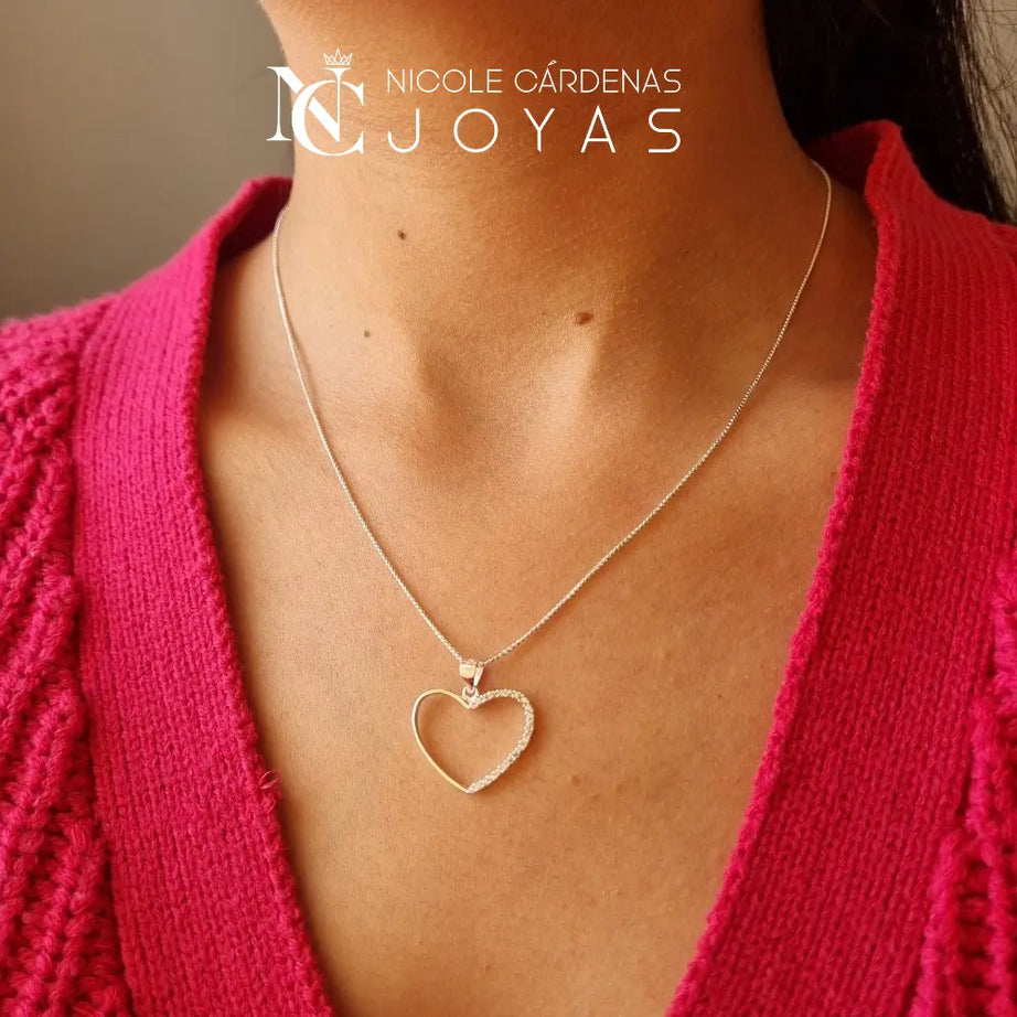 COLLAR CALADO CON MICRO CIRCONES