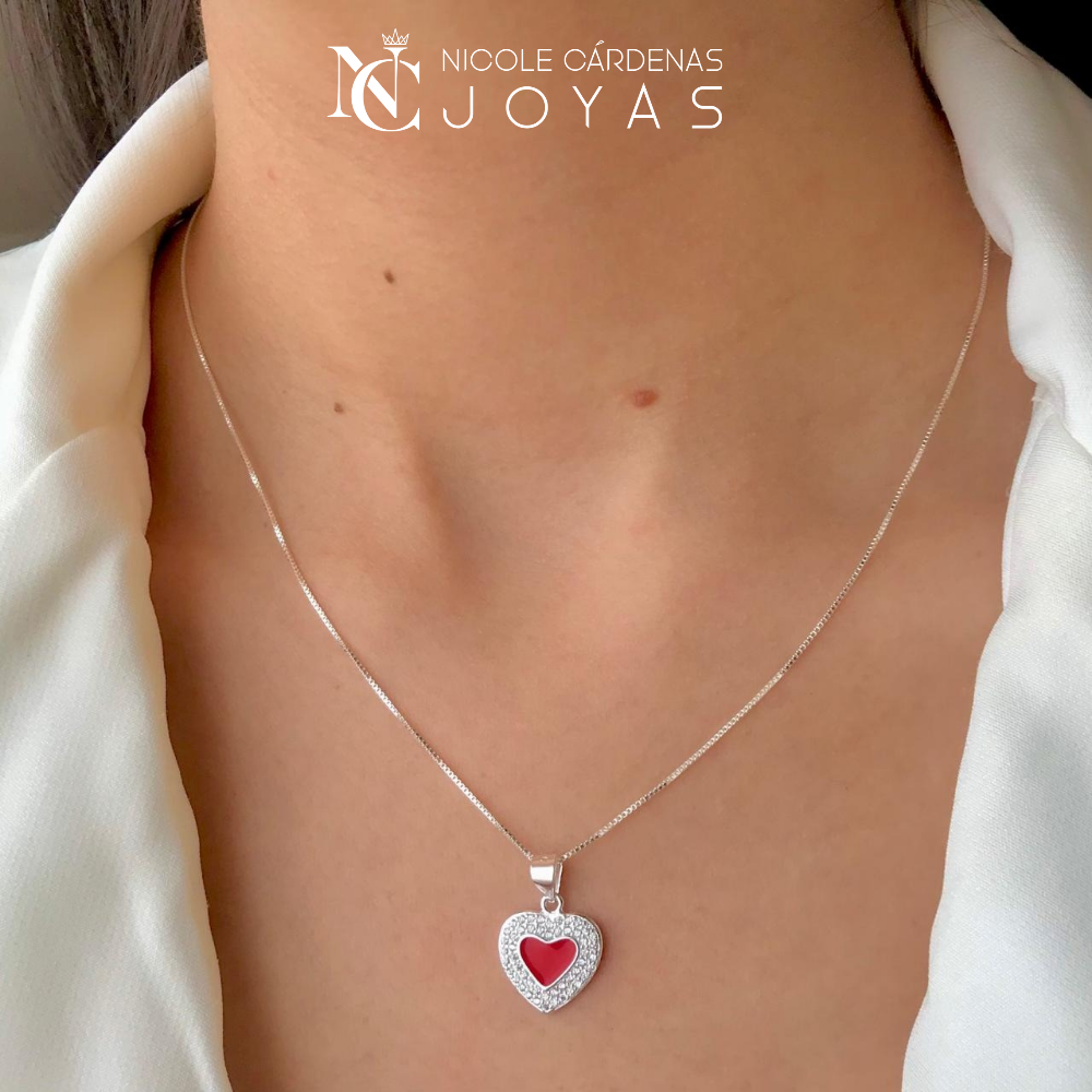 COLLAR CORAZÓN ESMALTADO CON CIRCONES