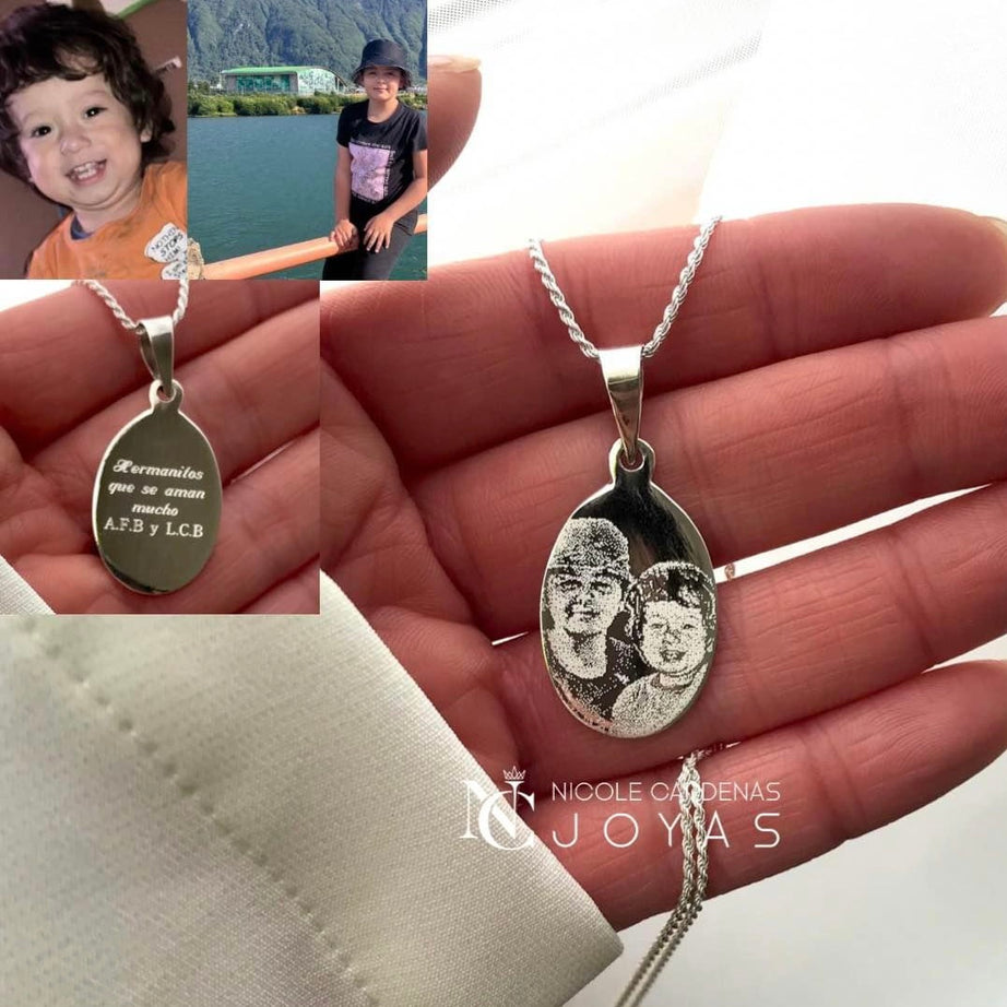 Fotograbado en placa ovalada mediana