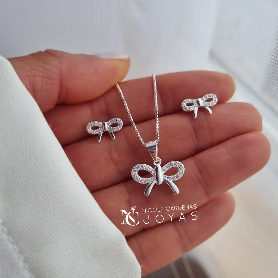 CONJUNTO COQUETTE CON CIRCONES