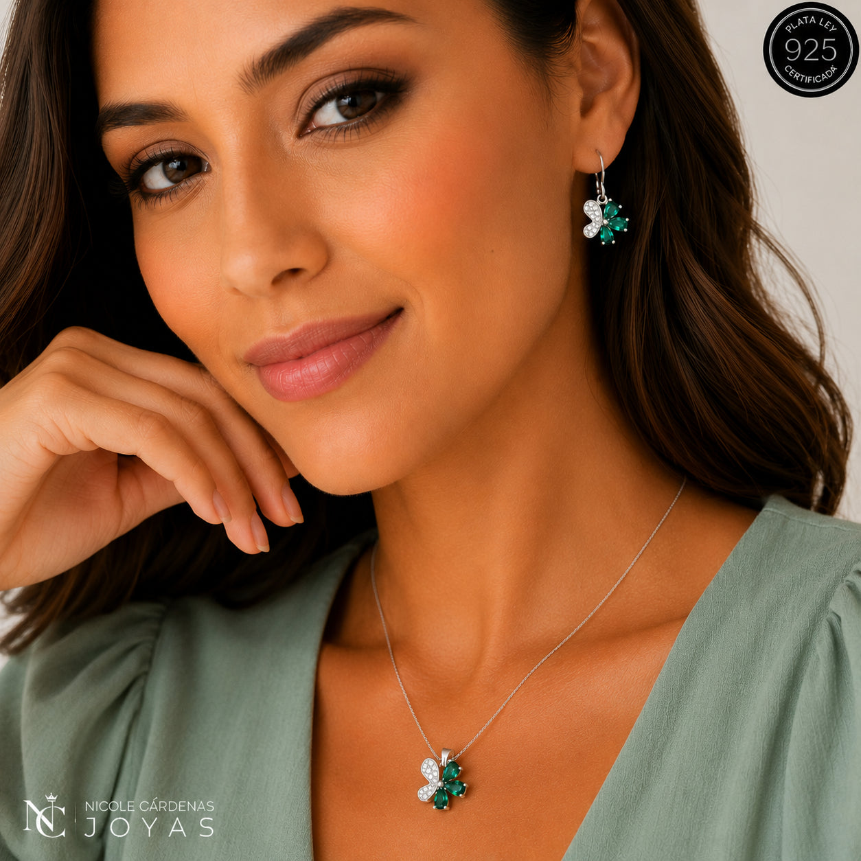 CONJUNTO FLOR CIRCONES ESMERALDA