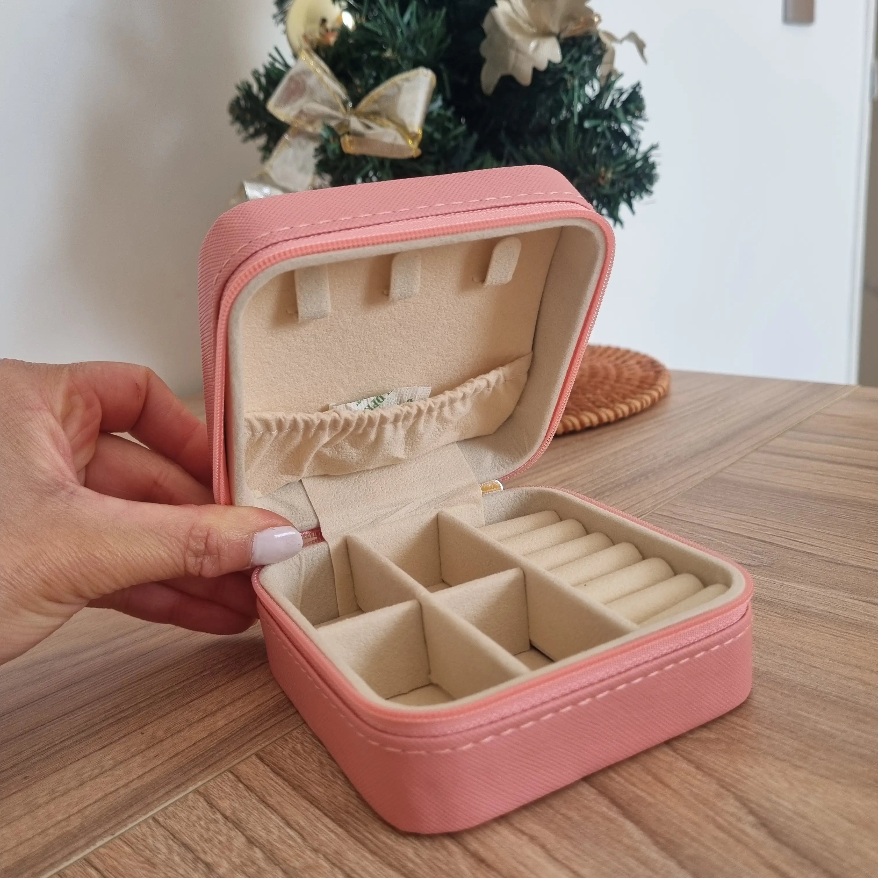 JOYEROS PEQUEÑOS